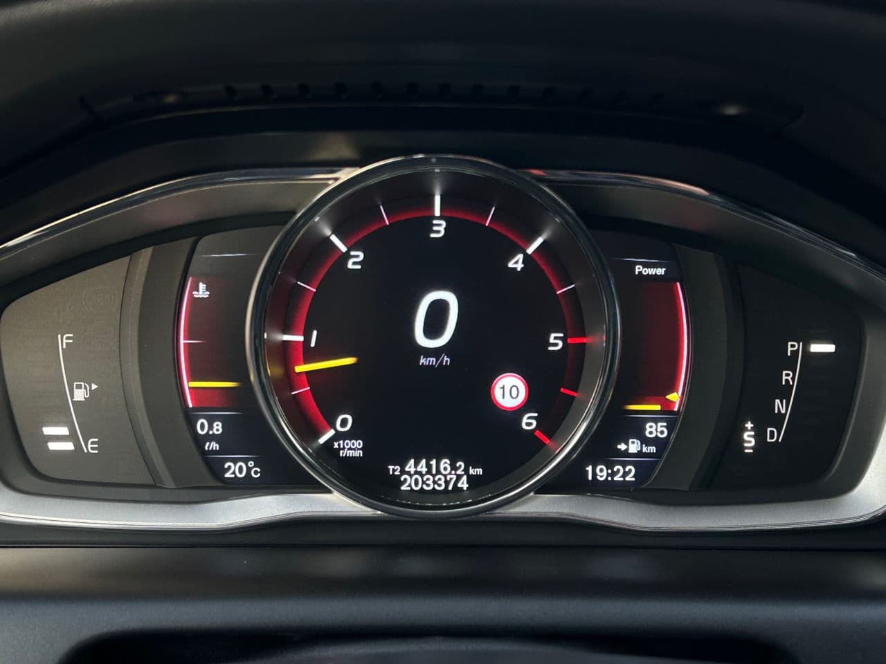 Volvo XC 60 2016 — Миниатюра 12
