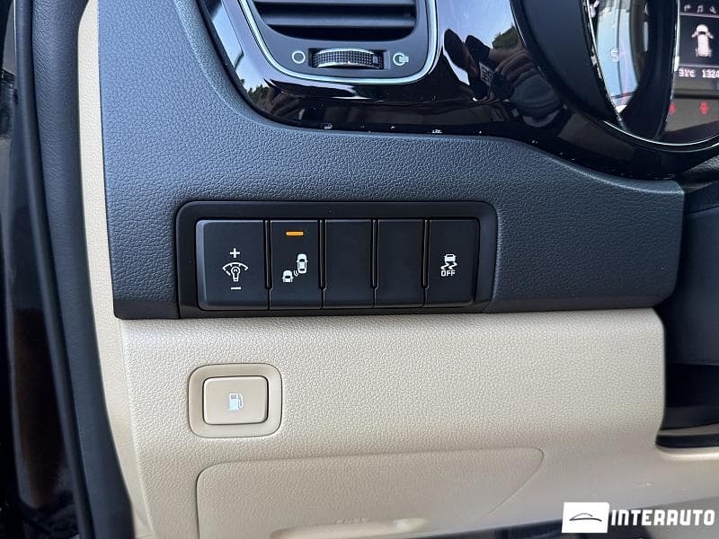 Kia Carnival 2018 — Миниатюра 23