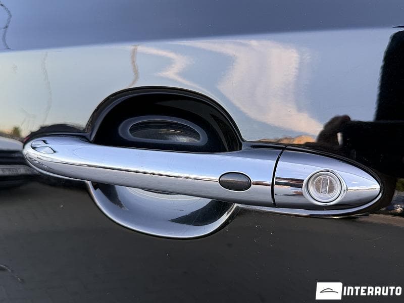 Kia Carnival 2018 — Миниатюра 20