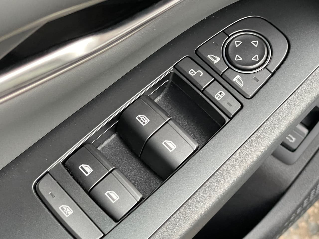 BYD Qin L 2024 — Миниатюра 7