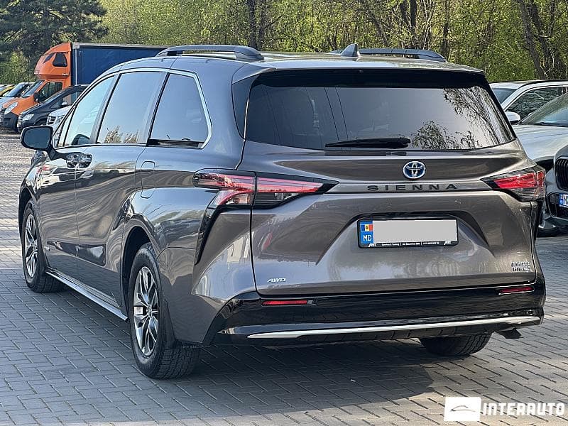 Toyota Sienna 2021 — Миниатюра 4