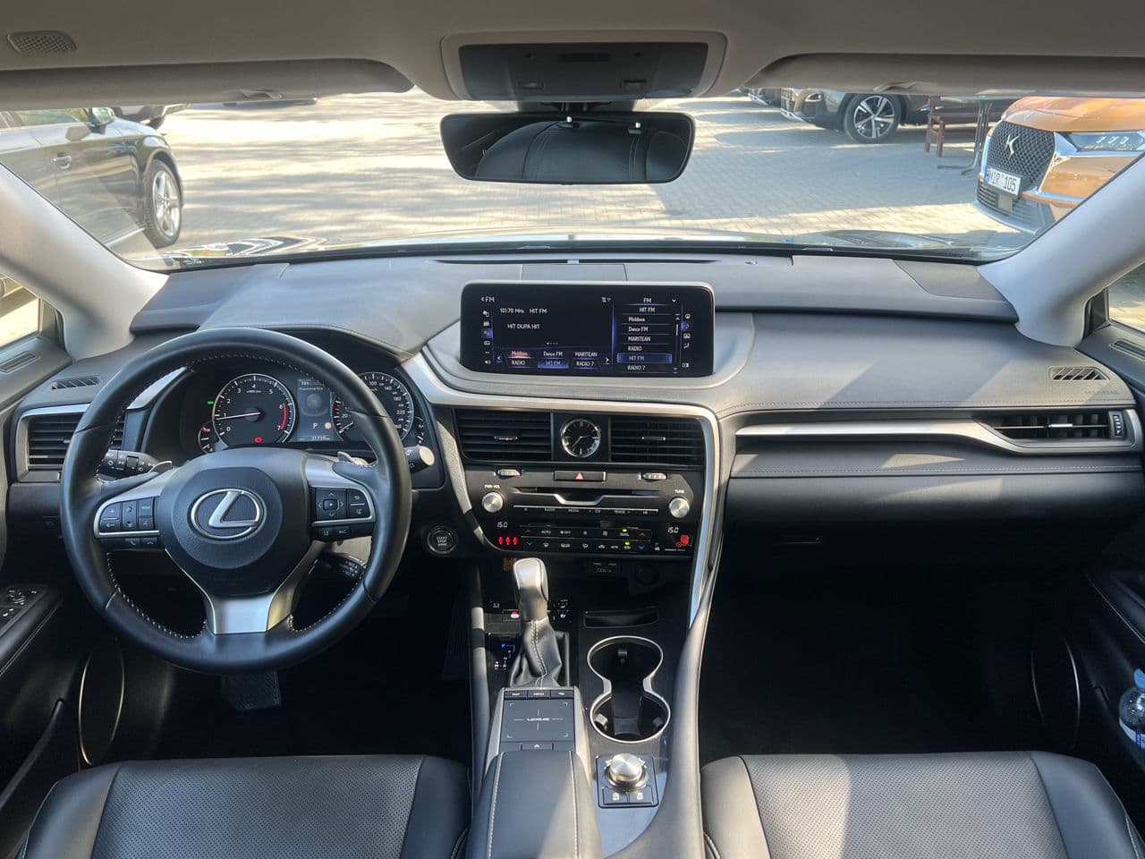 Lexus RX 300 2022 — Миниатюра 9