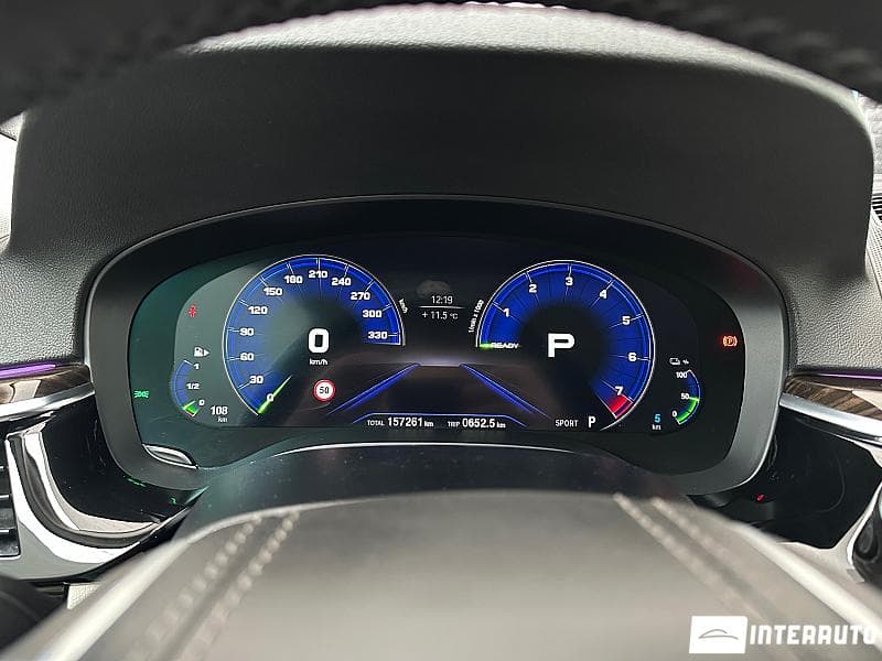 BMW 530e 2018 — Миниатюра 9