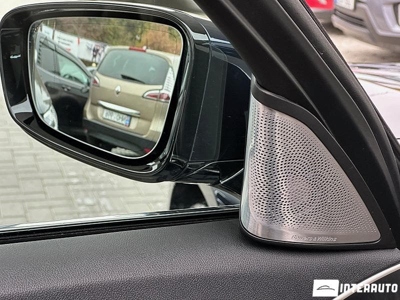 BMW 530e 2018 — Миниатюра 12