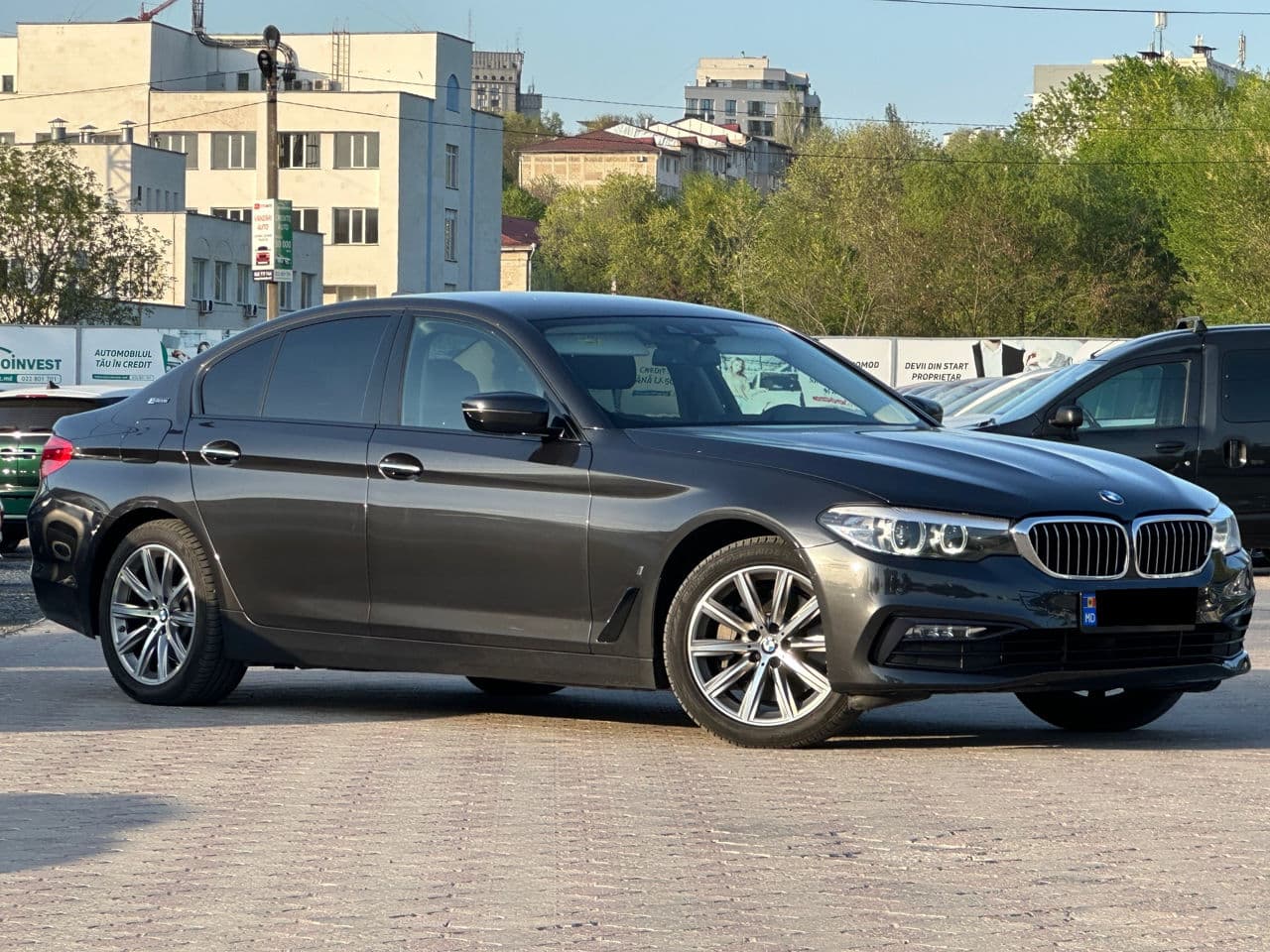 BMW 530e 2018 — Миниатюра 4