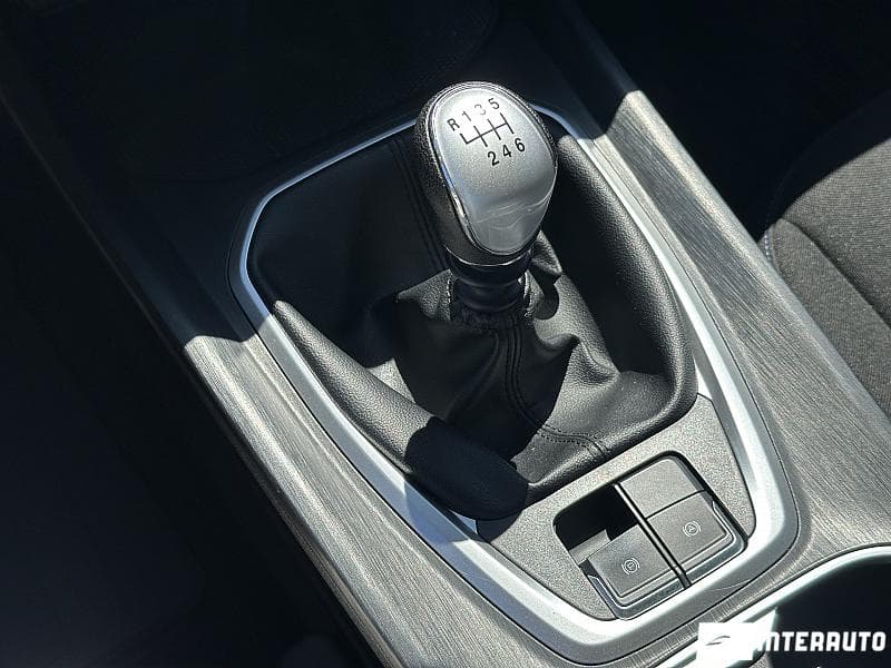 2022 Haval Jolion — Miniatură 11