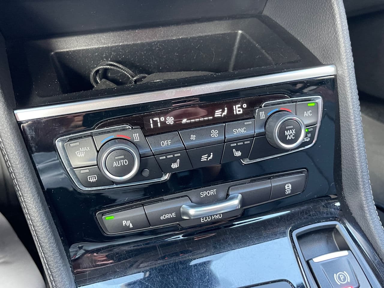 BMW 225XE 2019 — Миниатюра 12