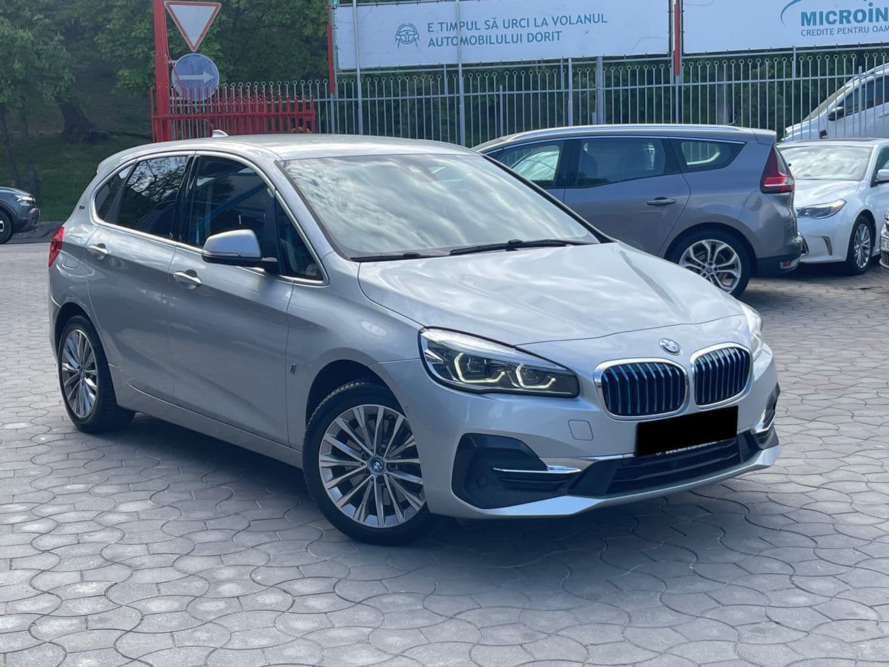 BMW 225XE 2019 — Миниатюра 4