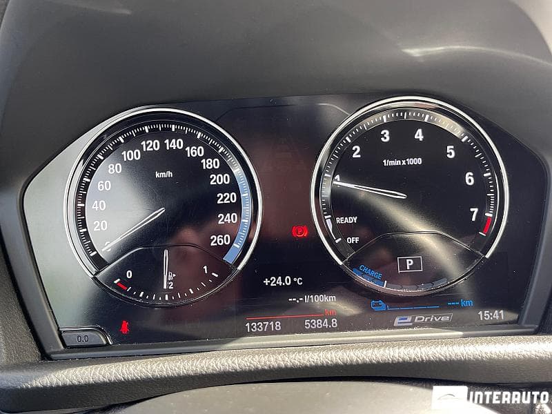 BMW 225XE 2019 — Миниатюра 9