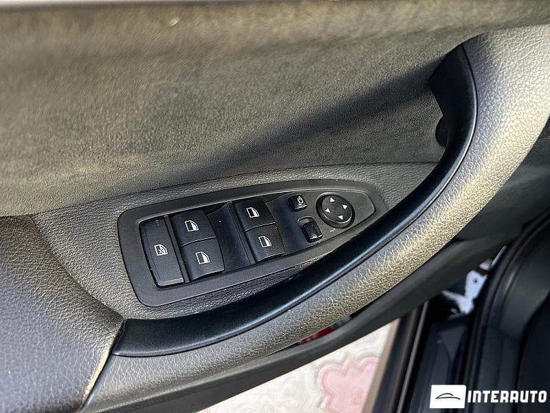 BMW X1 1.6D 2018 — Миниатюра 6