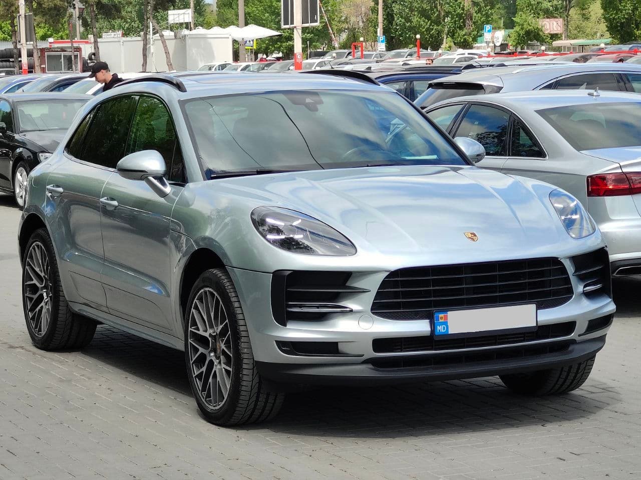 Porsche Macan 2019 — Миниатюра 3