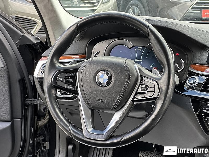 BMW 530e 2019 — Миниатюра 7