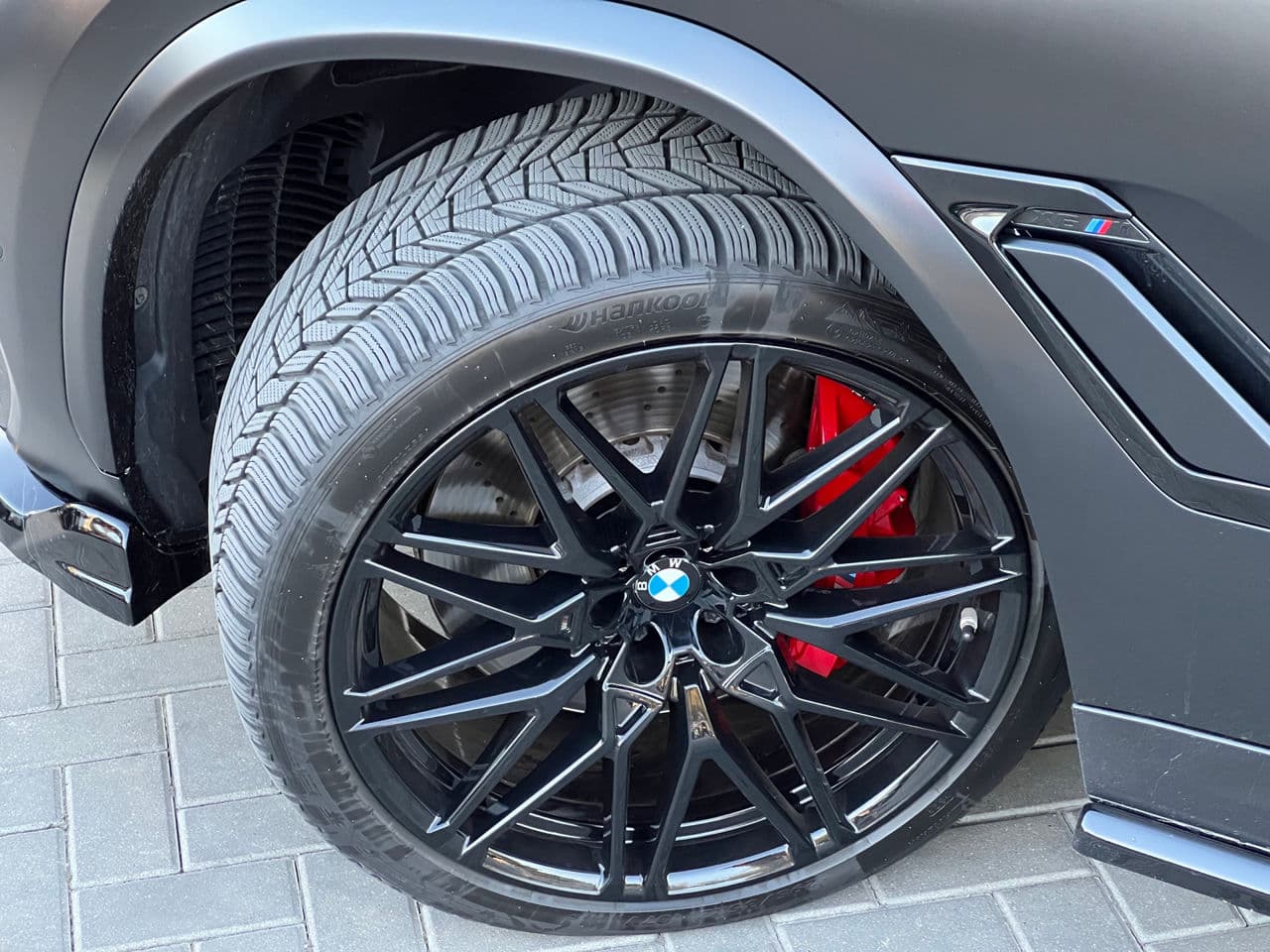 BMW X6M Competition 2021 — Миниатюра 17