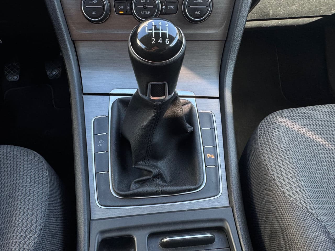 Volkswagen Golf 2014 — Миниатюра 8