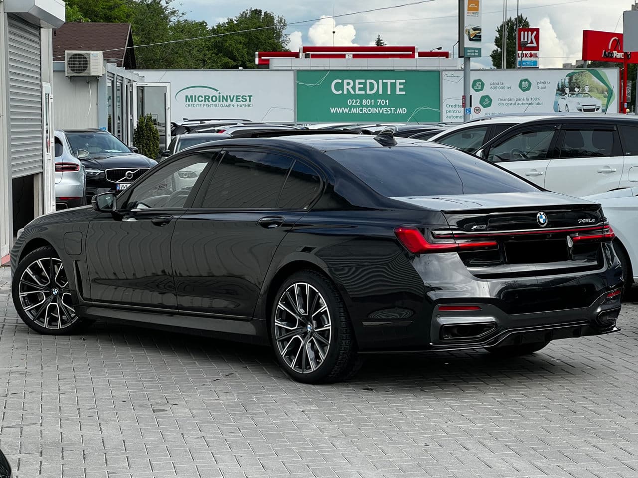 BMW 745e 2019 — Миниатюра 2