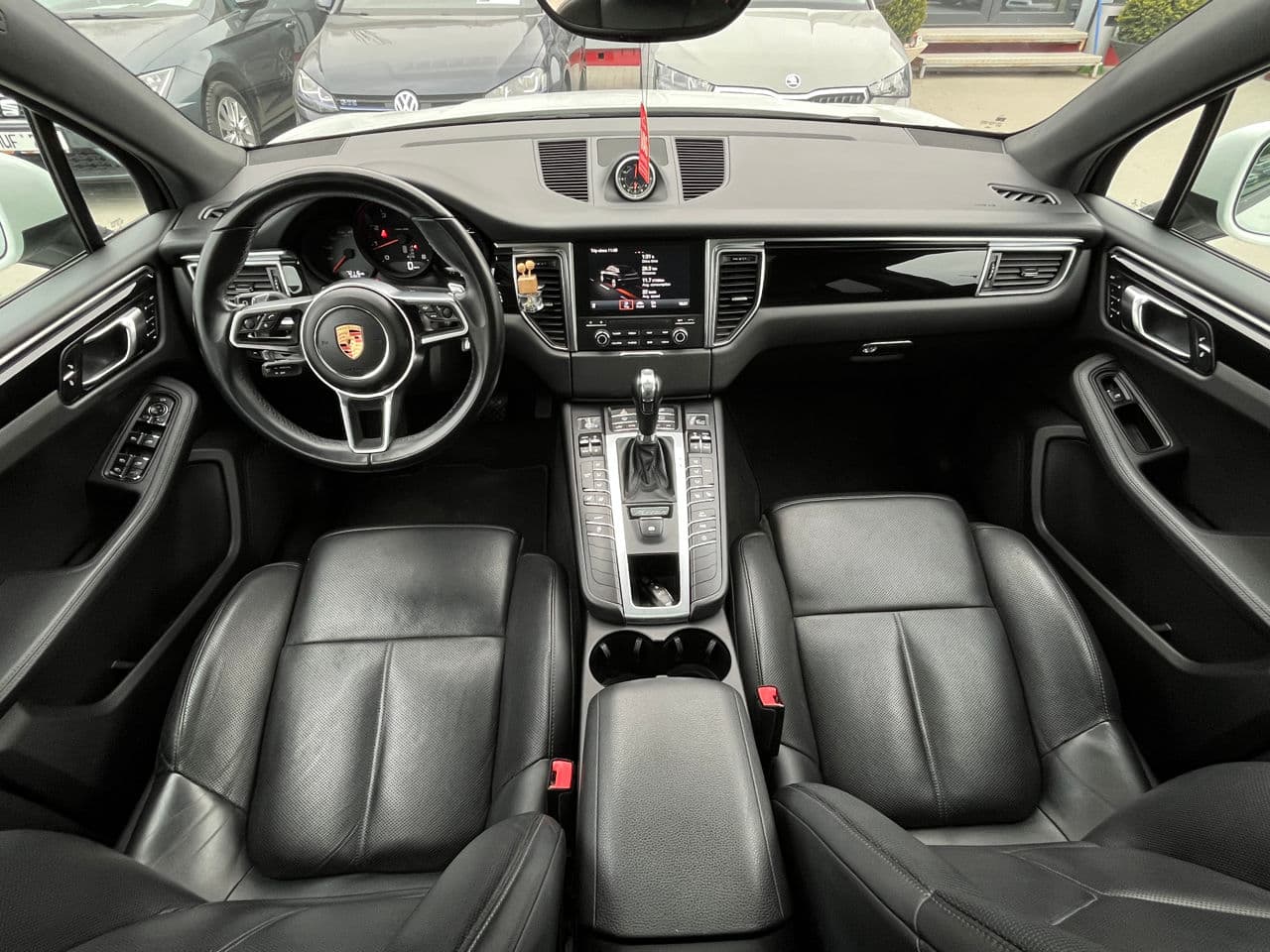 Porsche Macan 2018 — Миниатюра 8