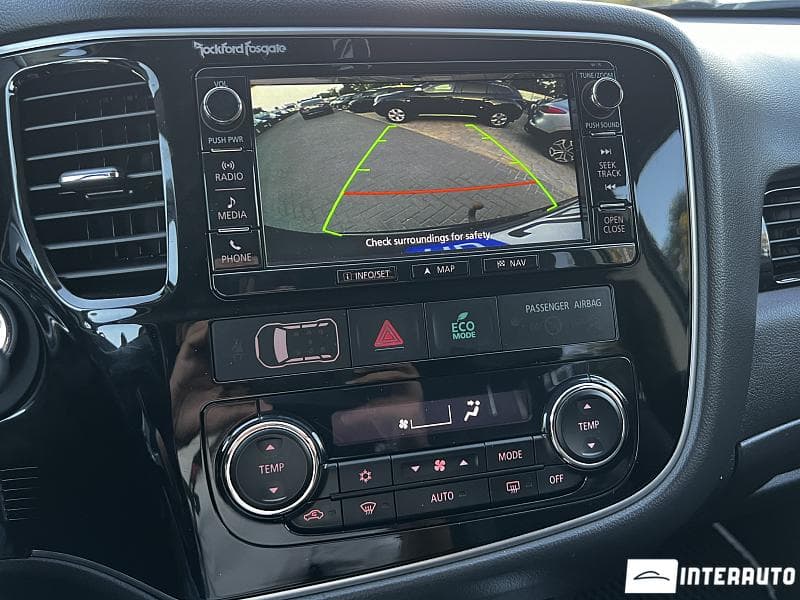 2015 Mitsubishi Outlander — Miniatură 10