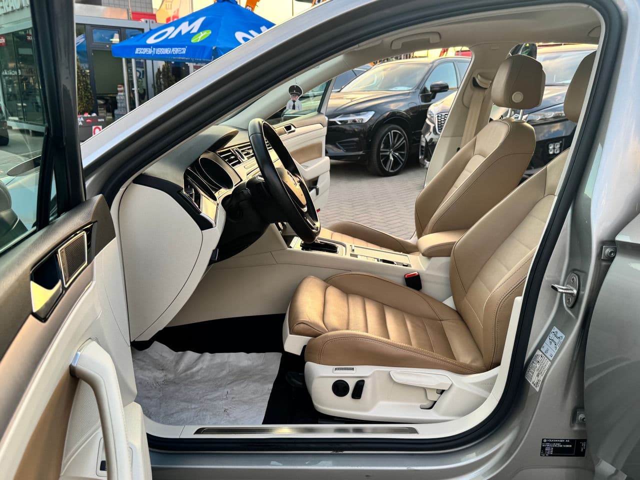 Volkswagen Passat GTE 2015 — Миниатюра 5