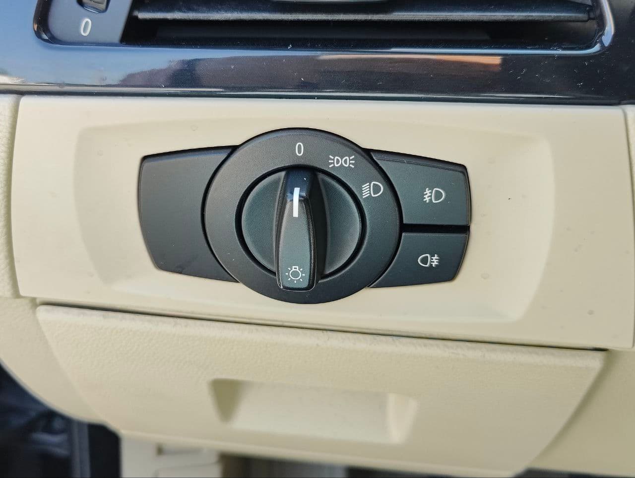 BMW 320 2007 — Миниатюра 16