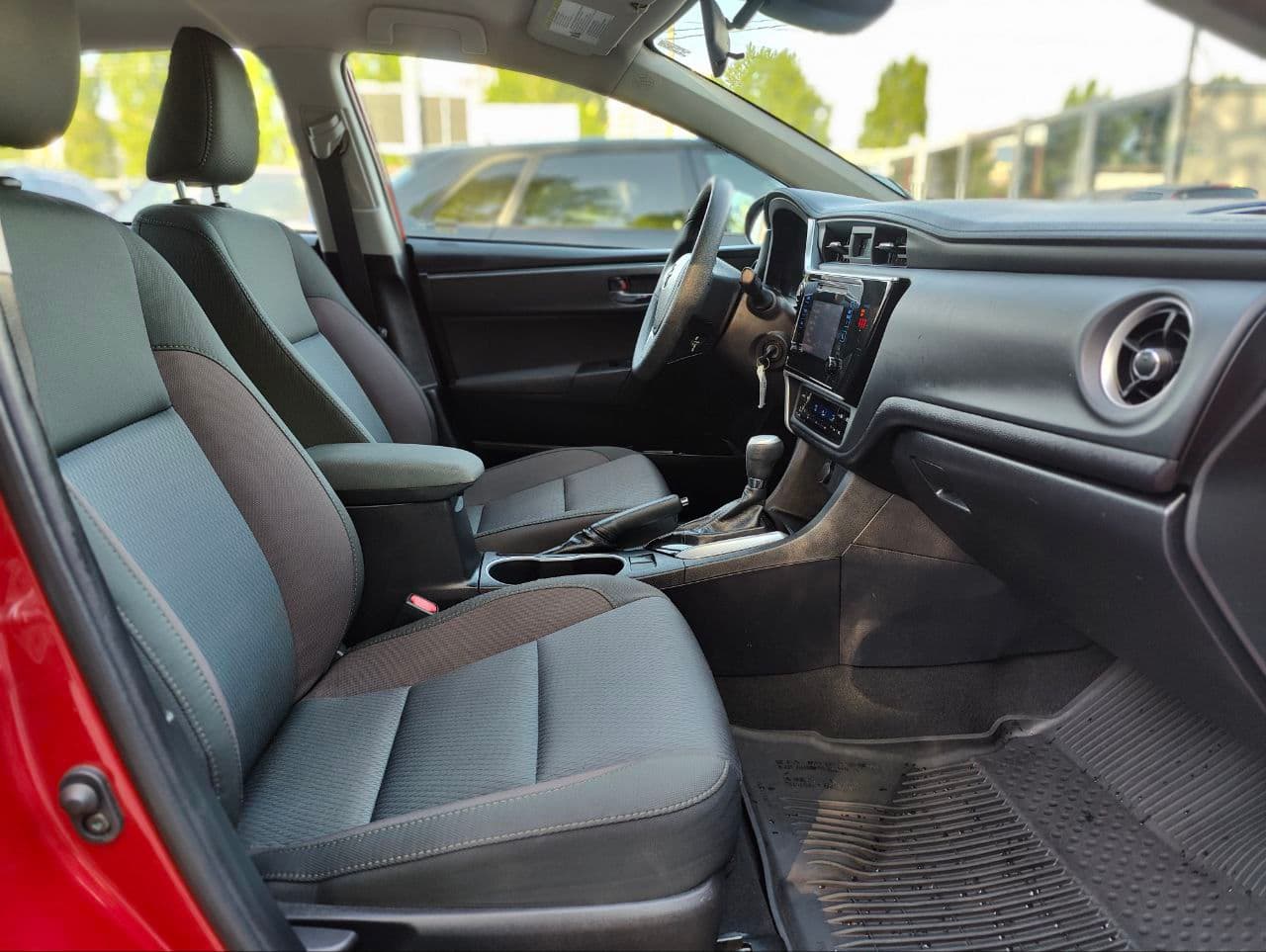 Toyota Corolla 2018 — Миниатюра 7