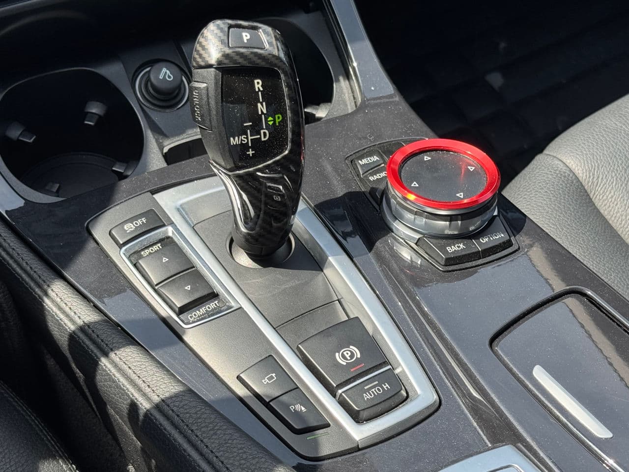 BMW 520 2016 — Миниатюра 13