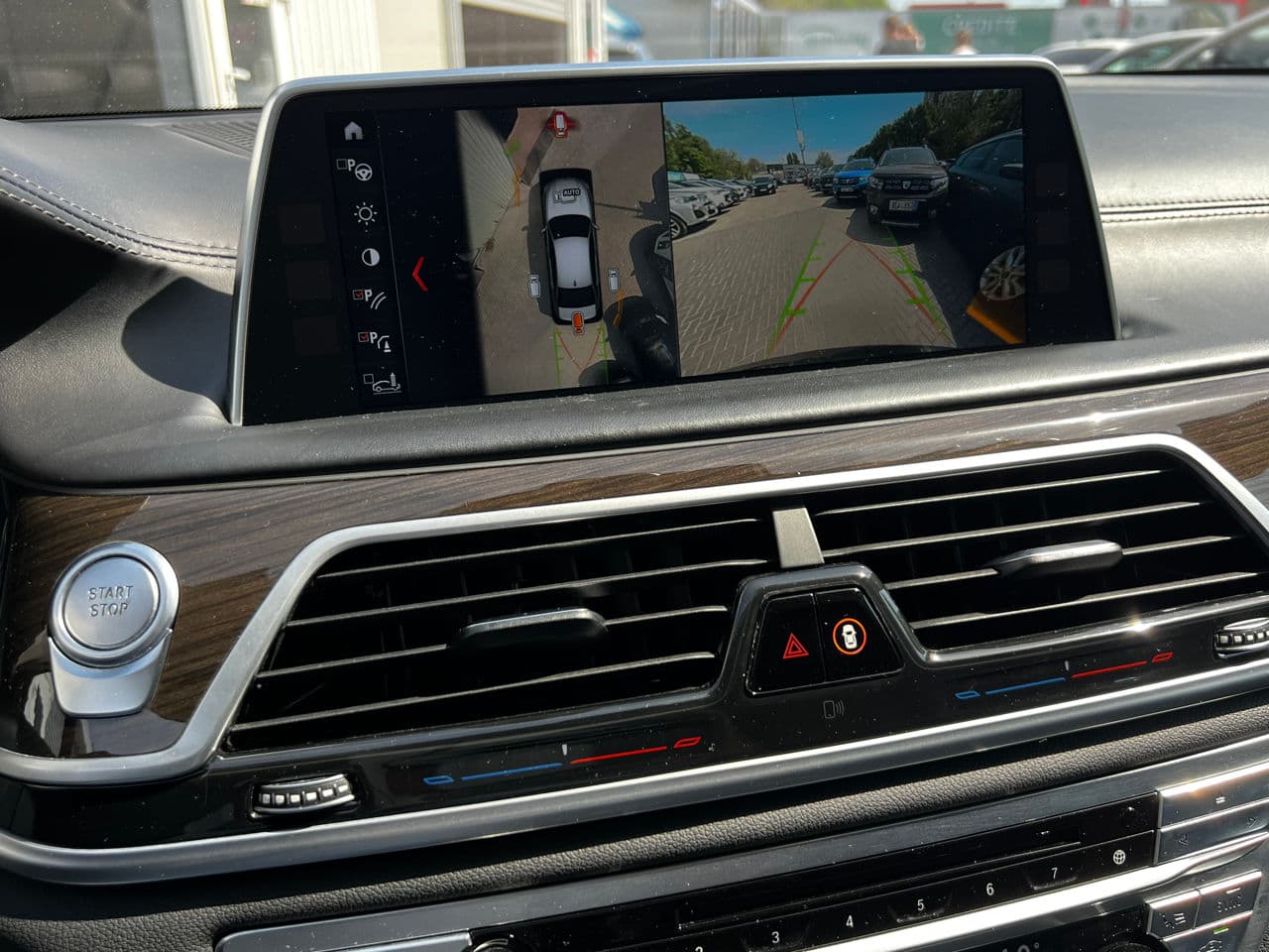 BMW 740e 2017 — Миниатюра 9