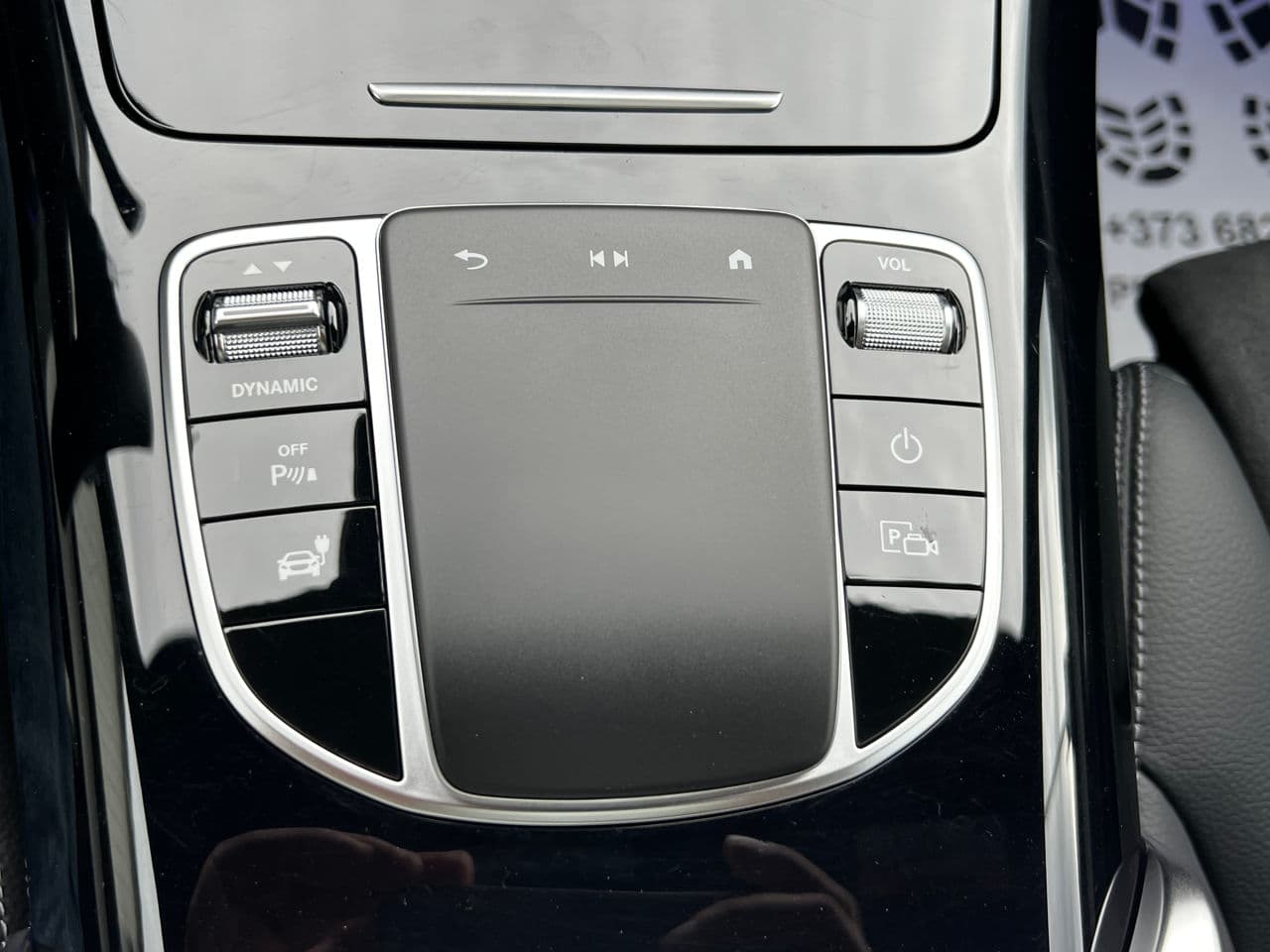 Mercedes EQC 400 2022 — Миниатюра 15