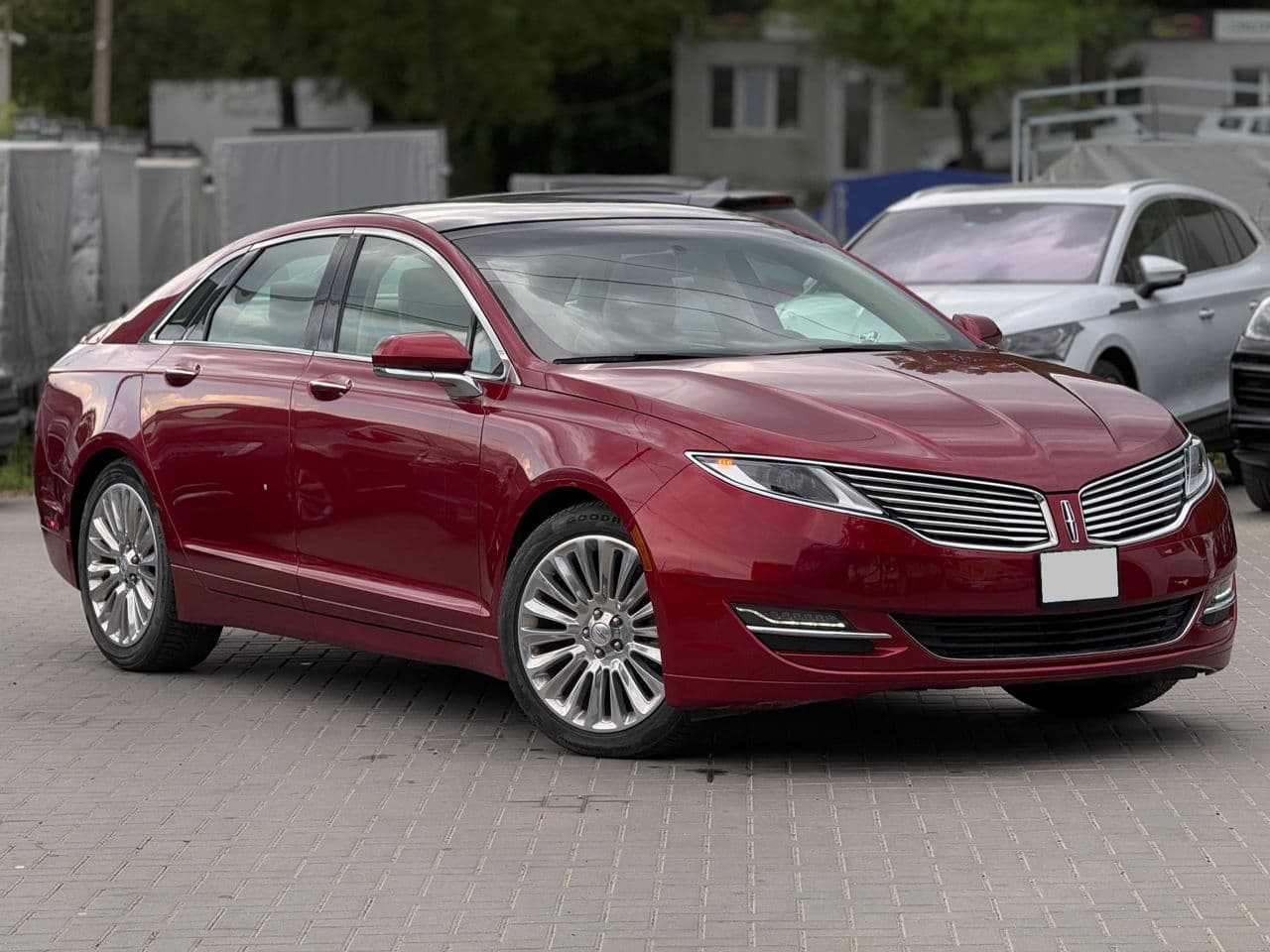 Lincoln MKZ 2013 — Миниатюра 3