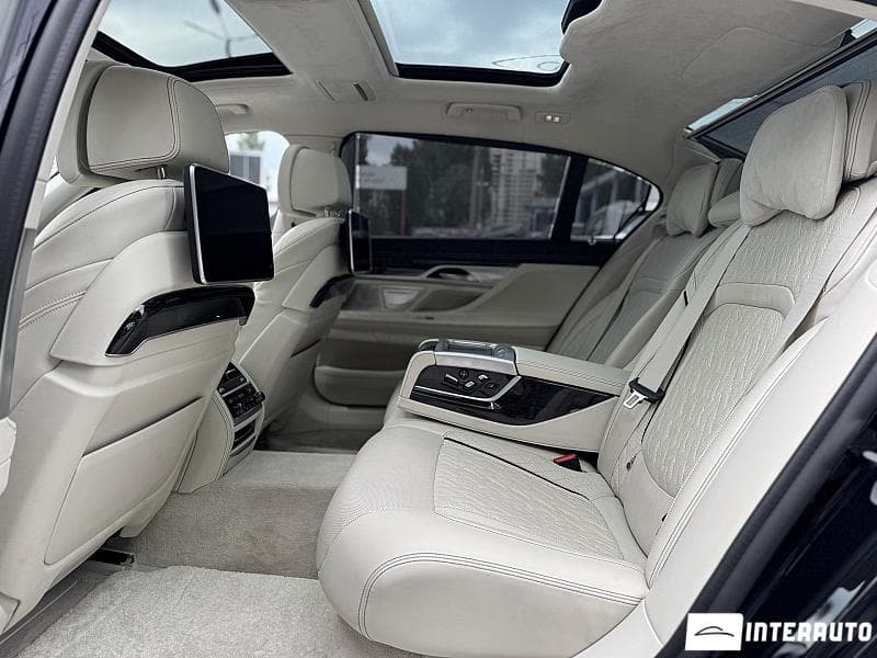 BMW 730 2019 — Миниатюра 21