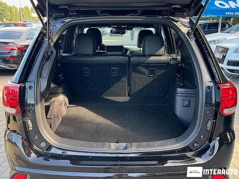 Mitsubishi Outlander 2019 — Миниатюра 21