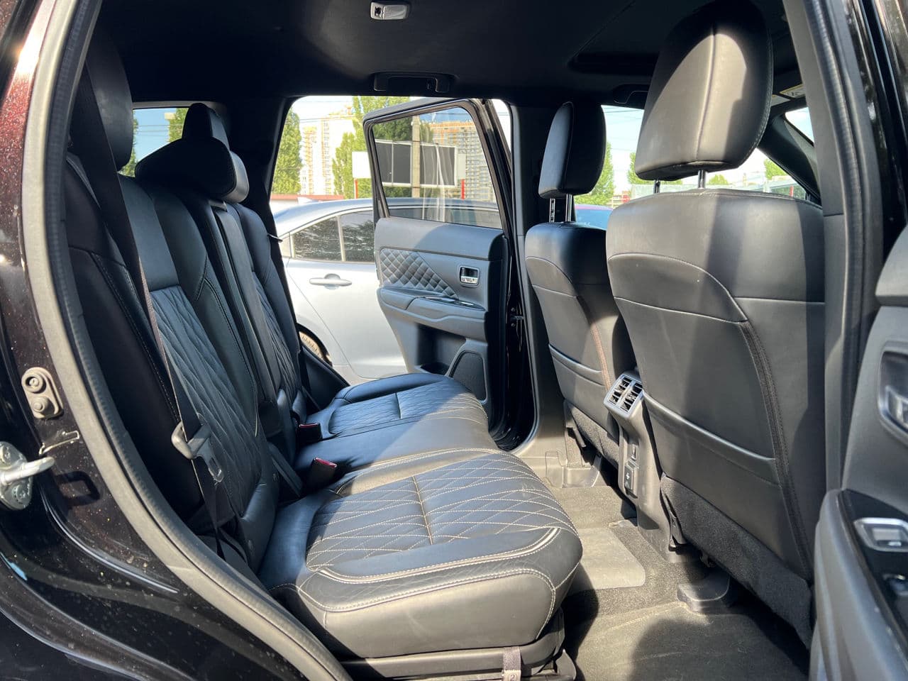 Mitsubishi Outlander 2019 — Миниатюра 19