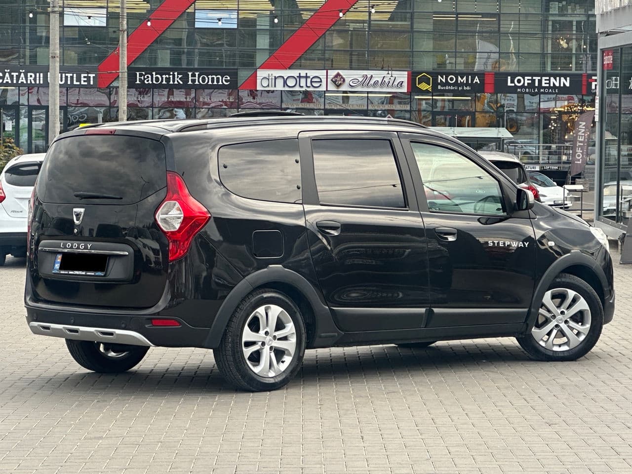 Dacia Lodgy Stepway 2017 — Миниатюра 3