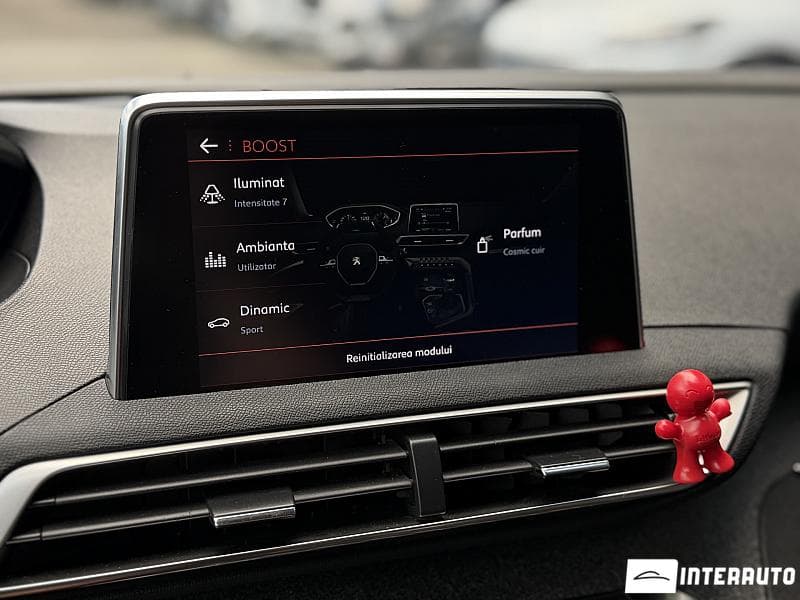 Peugeot 3008 2018 — Миниатюра 16