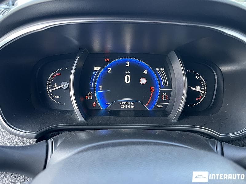 Renault Megane 2017 — Миниатюра 9