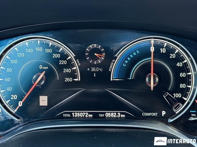BMW 740e 2017 — Миниатюра 14