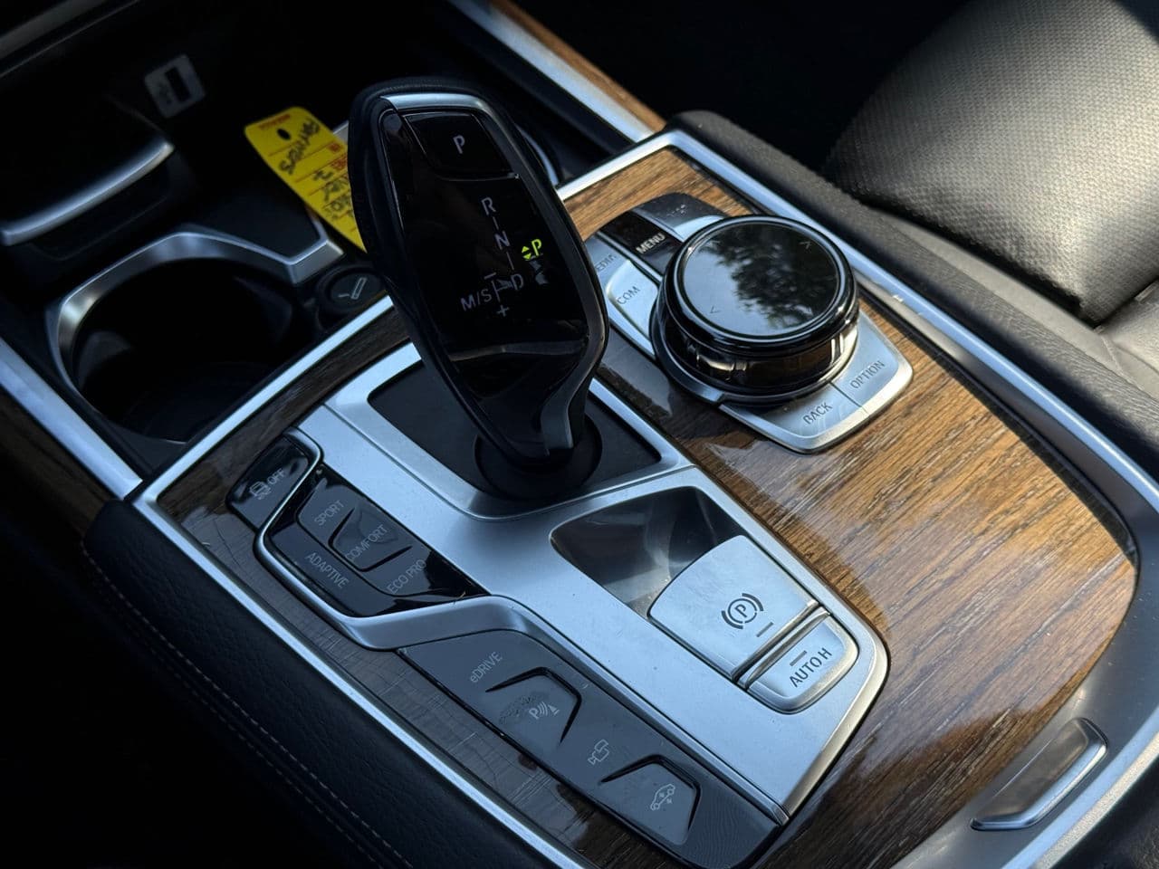 BMW 740e 2017 — Миниатюра 18