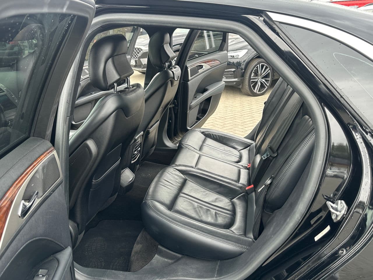 2017 Lincoln MKZ — Miniatură 14