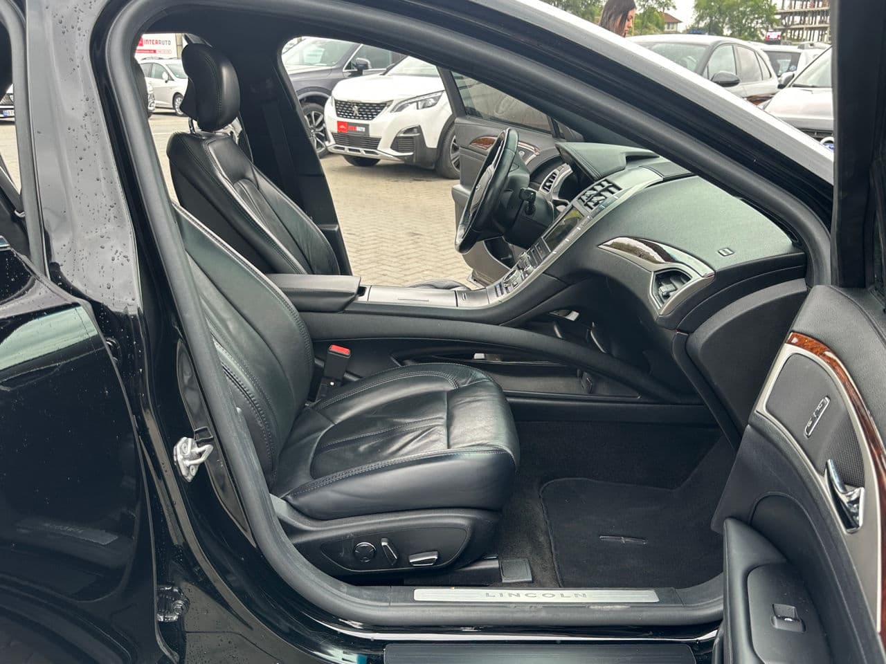 2017 Lincoln MKZ — Miniatură 18
