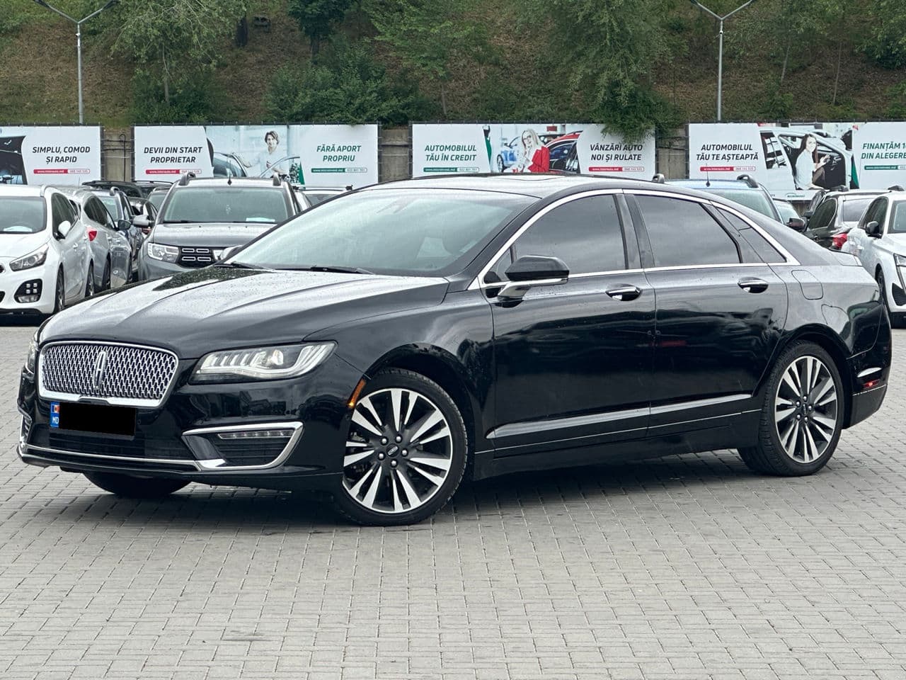 2017 Lincoln MKZ — Miniatură 2
