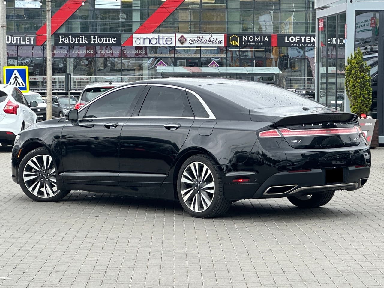 2017 Lincoln MKZ — Miniatură 4