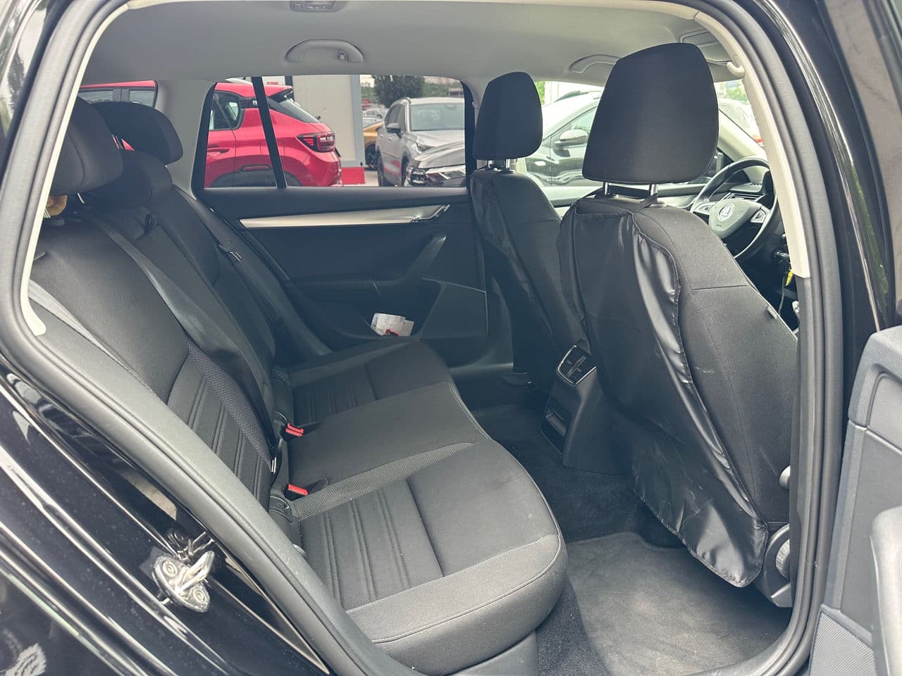Skoda Octavia 2019 — Миниатюра 15