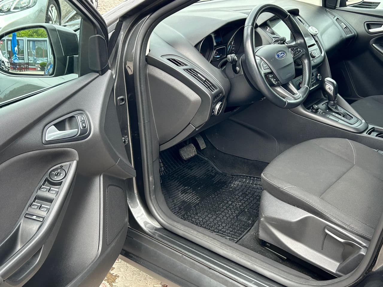 Ford Focus 2017 — Миниатюра 5