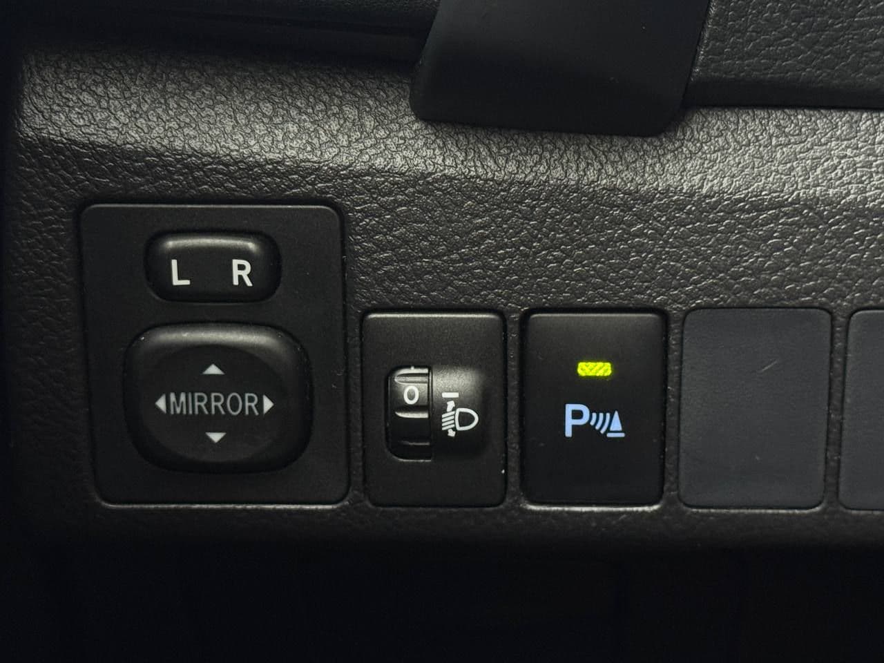 Toyota Auris 2016 — Миниатюра 16