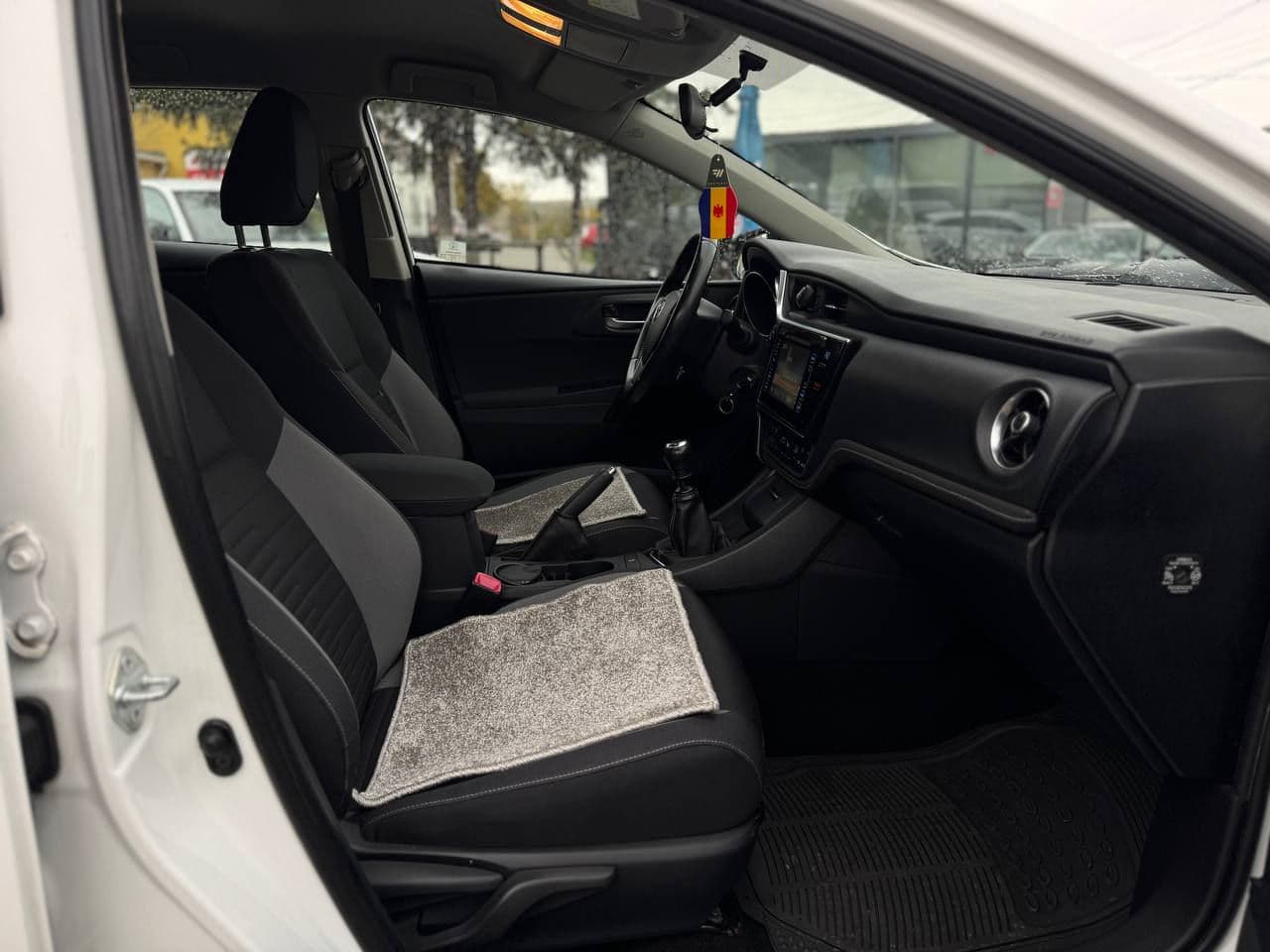 Toyota Auris 2016 — Миниатюра 15