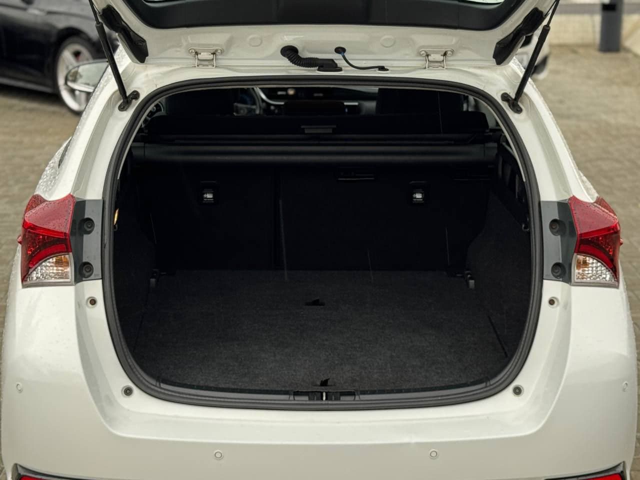 Toyota Auris 2016 — Миниатюра 17