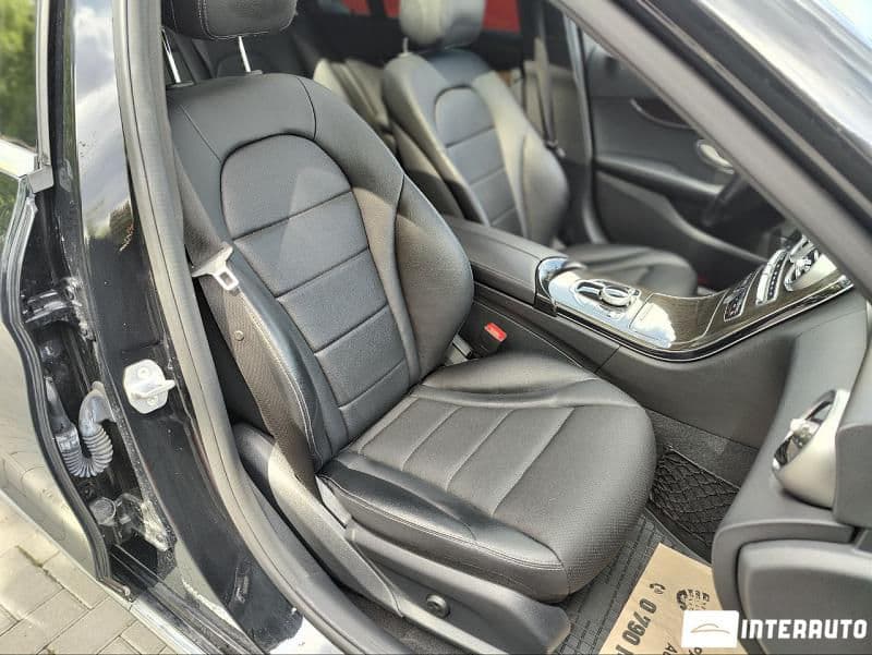 Mercedes C 300 2017 — Миниатюра 7