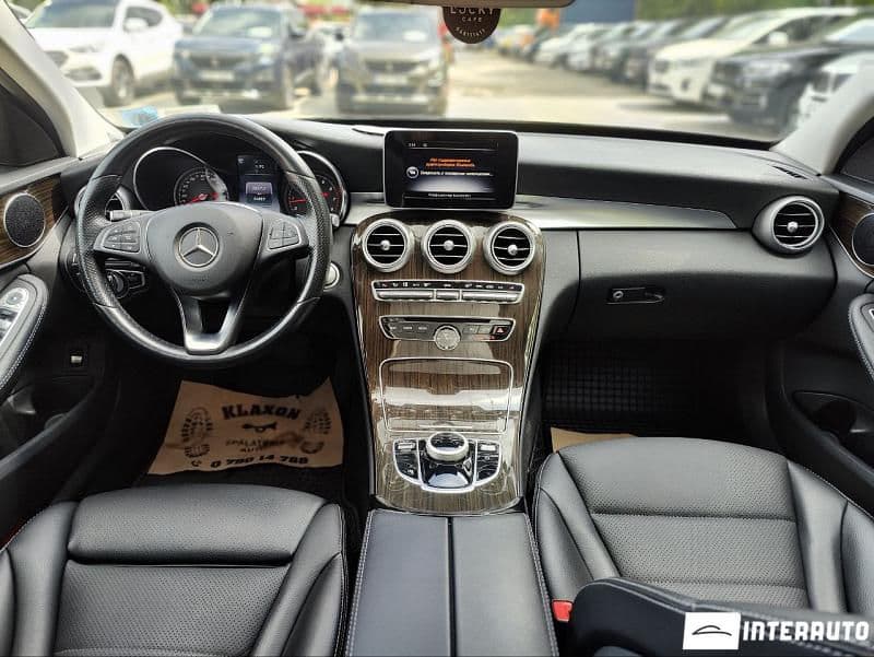 Mercedes C 300 2017 — Миниатюра 6