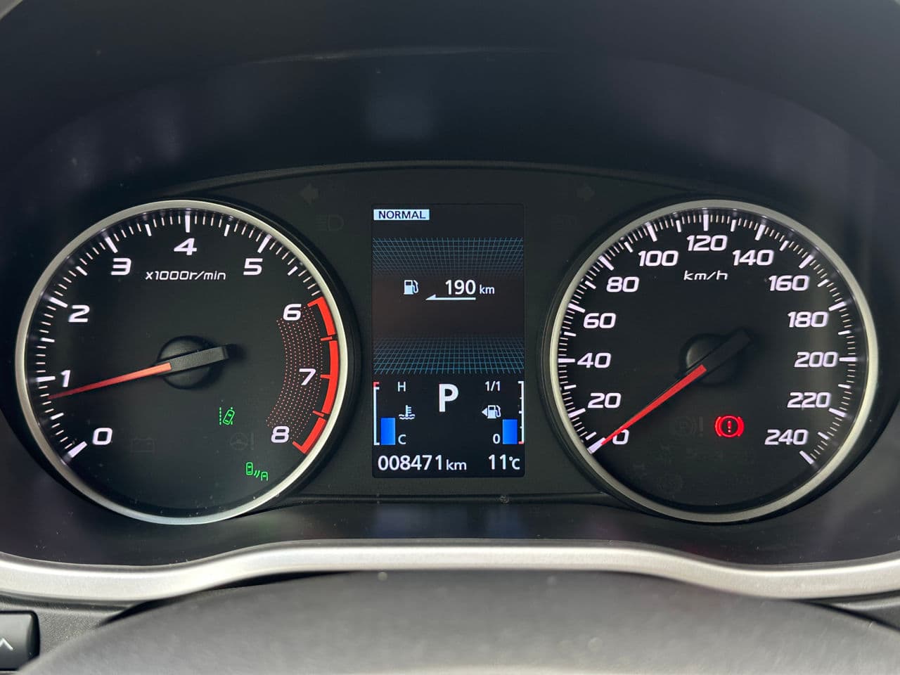 Mitsubishi Eclipse Cross 2023 — Миниатюра 8