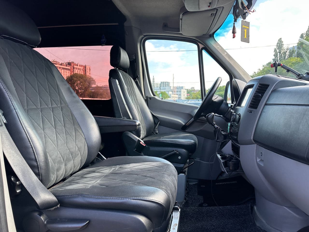 Mercedes Sprinter 2009 — Миниатюра 11