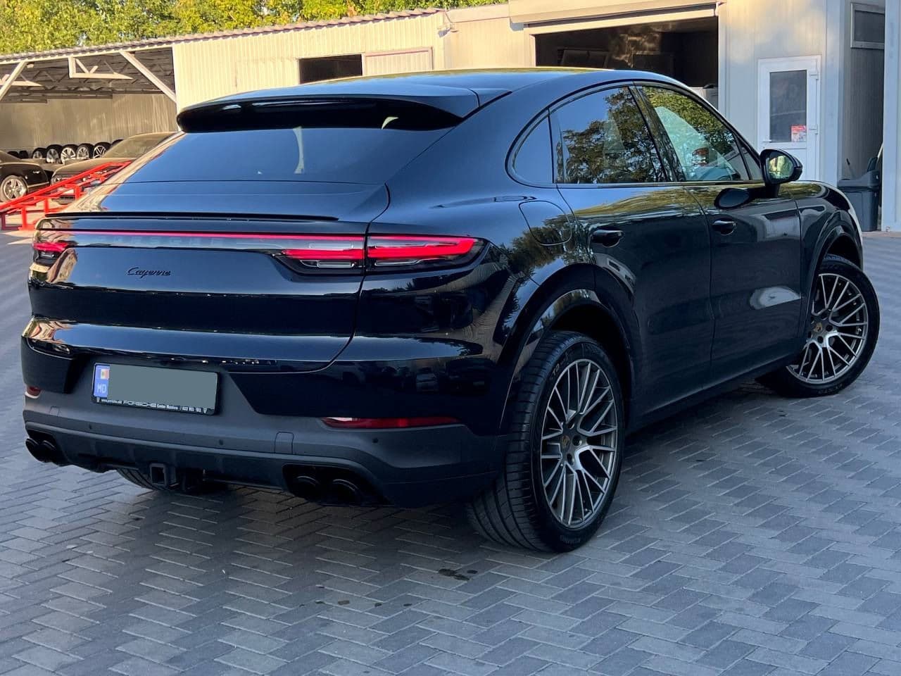 Porsche Cayenne Coupe 2022 — Миниатюра 4